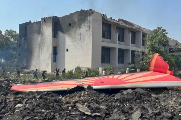 Catastrophe in the Skies: Air India’s AI171 Crashes After Departure from Ahmedabad